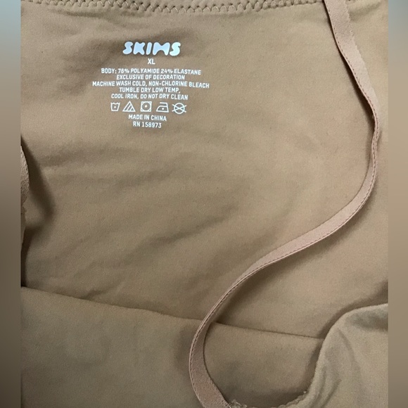 SKIMS Cami Bodysuit | Clay - Picture 6 of 10